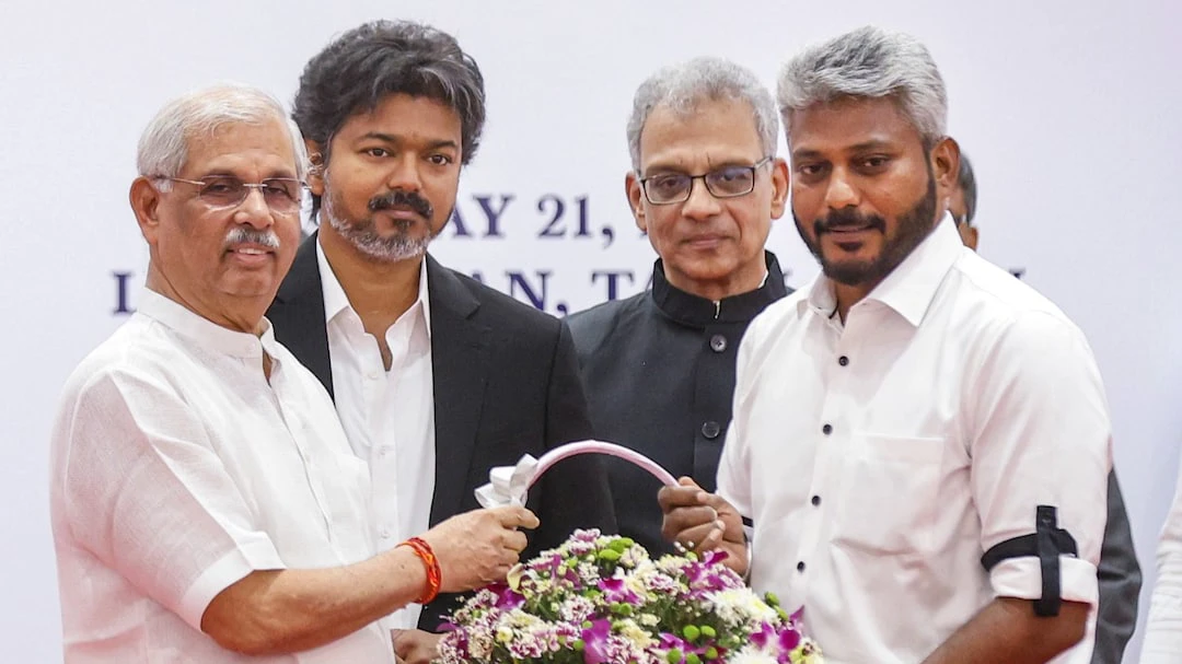 Dr. N. Marie Wilson with Governor, Chief Minister, and Chief Secretary